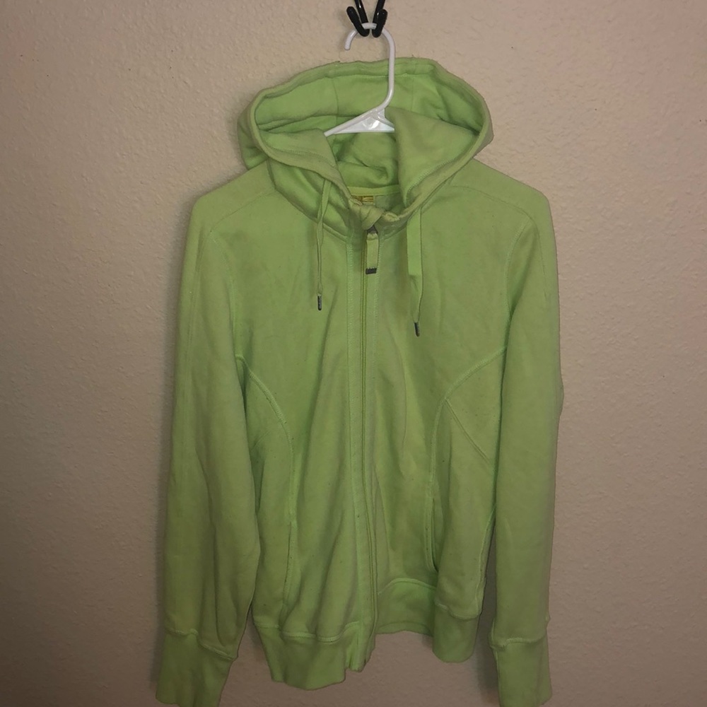 Athletic jacket